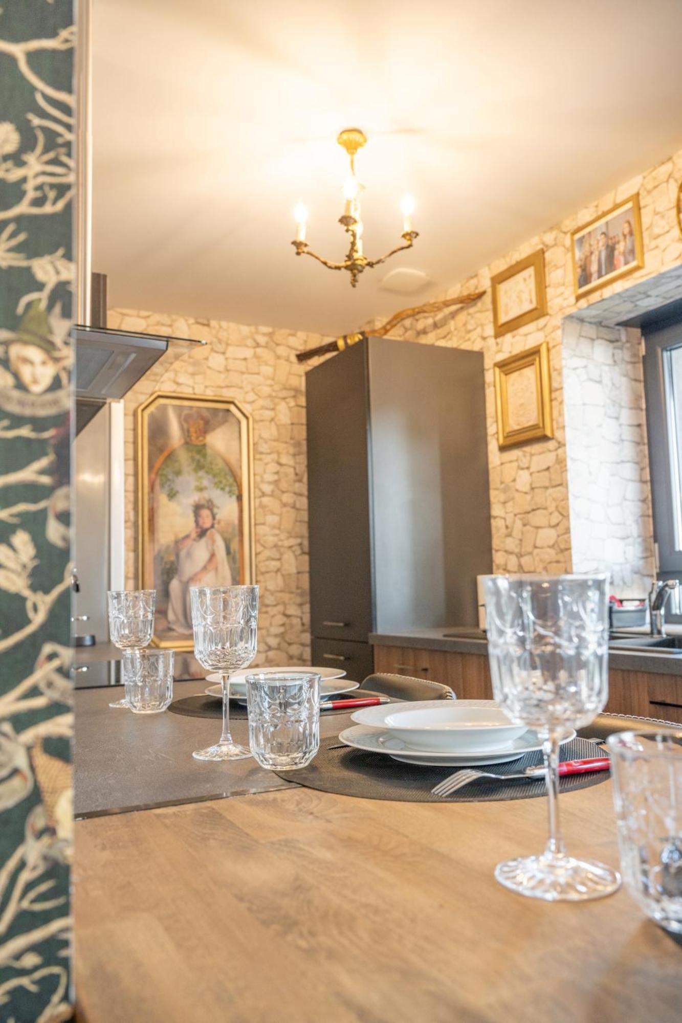 Le Refuge Des Sorciers Appartement Horbourg Buitenkant foto